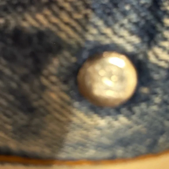 Vintage Levi’s Buffalo Plaid Lined Denim Trucker Jacket – Medium – Made in USA - Picture 7 of 16